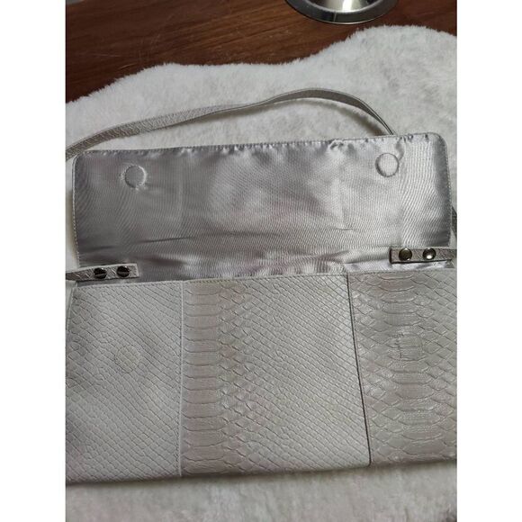 Jessica McClintock Faux Leather Large Clutch with Strap - Picture 4 of 6